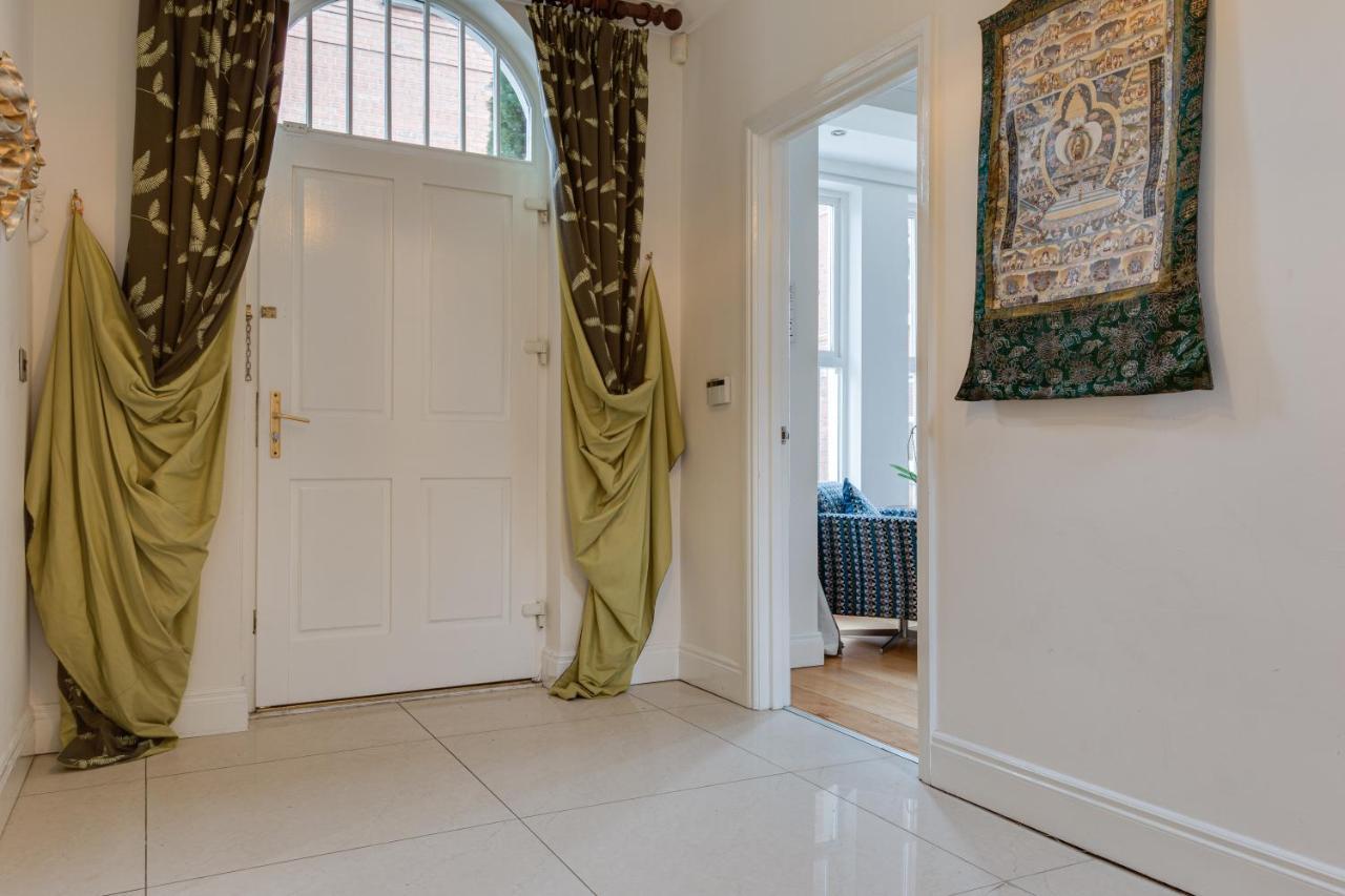 Séjour chez l'habitant Modern, Luxury Suites With Private Bathrooms Close To Centre Belfast