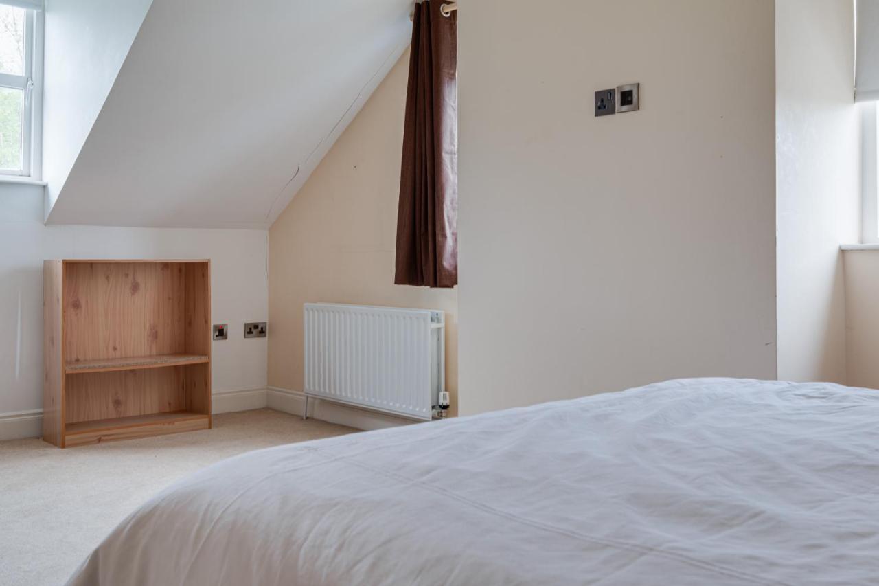 Séjour chez l'habitant Modern, Luxury Suites With Private Bathrooms Close To Centre Belfast